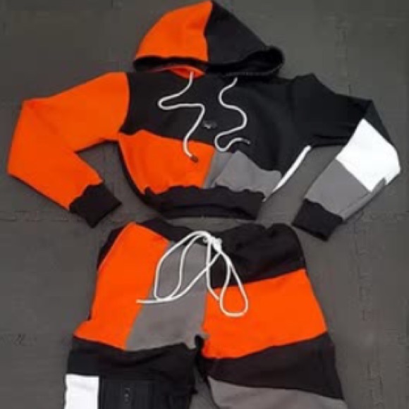 Meet your Posher, Olivia - Picture 1 of 1